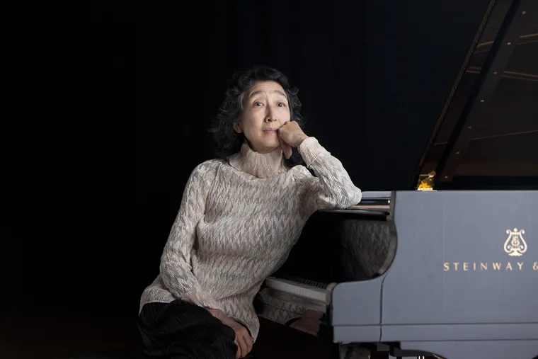 Mitsuko Uchida at the piano