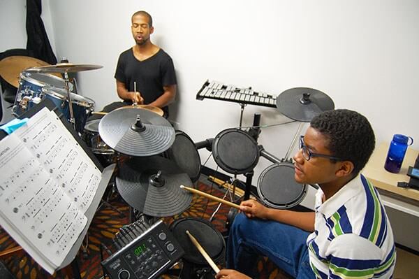 Daryl Purvis teaching a Drum Lesson in the School of Music