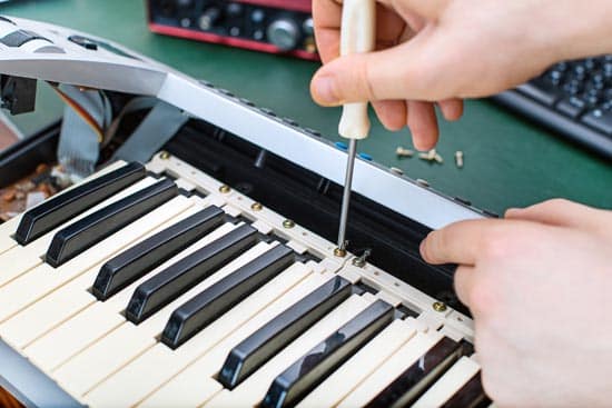 Electric piano store repair near me