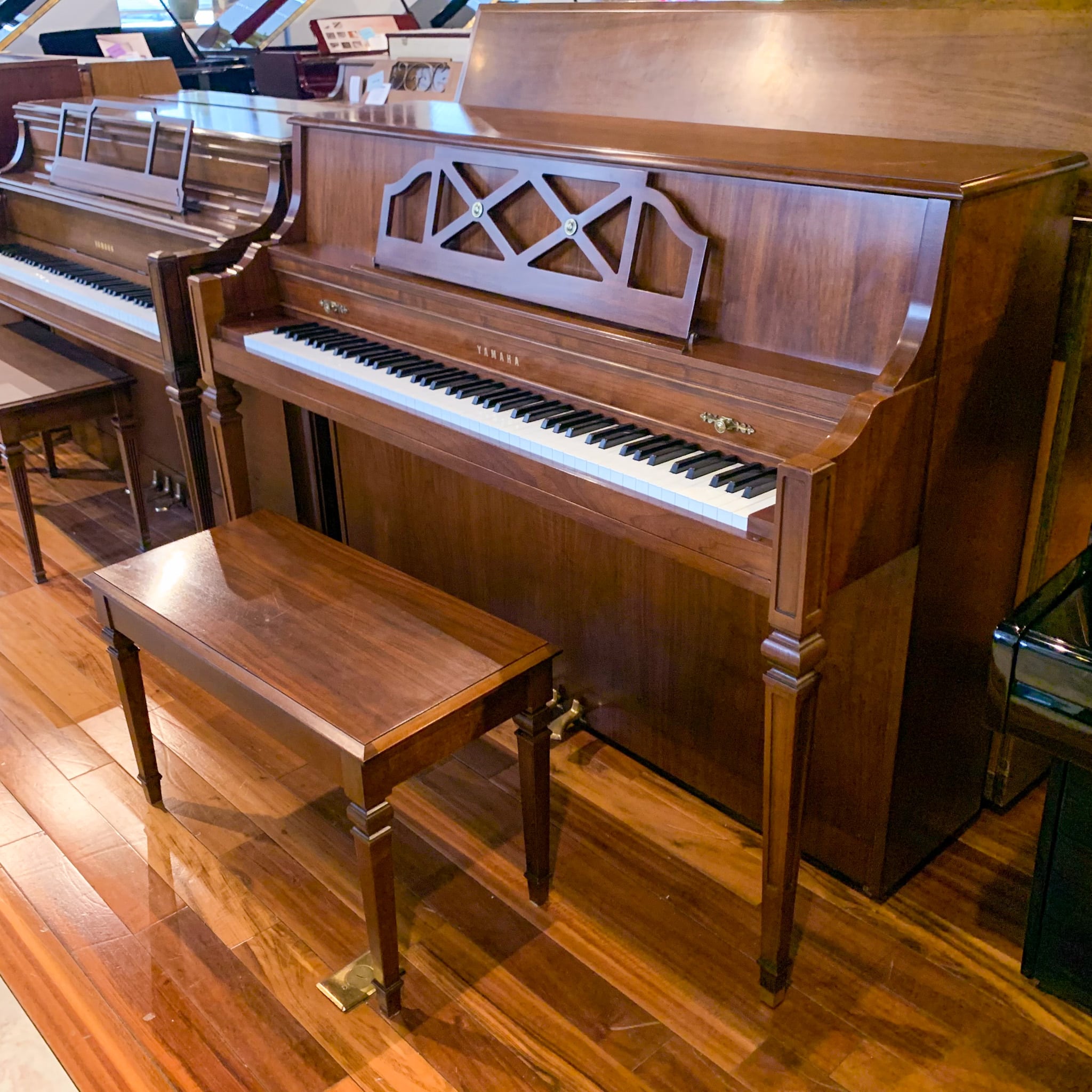 Yamaha M475 44" Satin Walnut Console Piano for sale in Waukegan, IL - Family Piano Co.